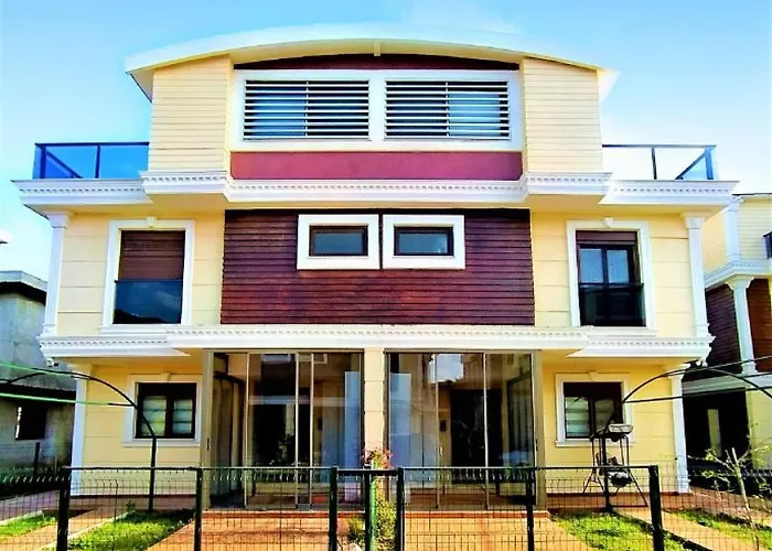 Triplex Villa With Sauna Near Airport In Antalya