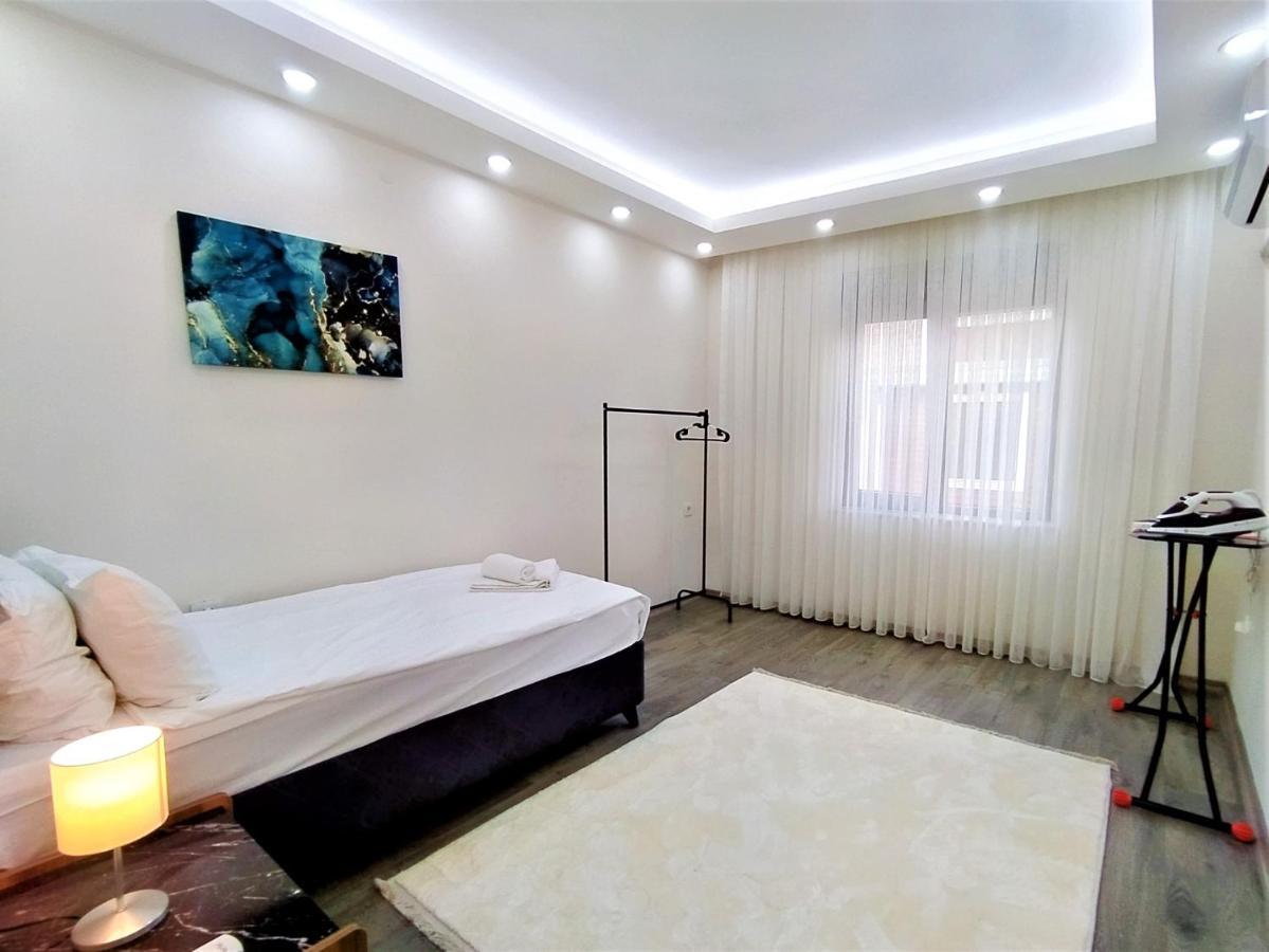 Triplex With Sauna Near Airport In Villa *